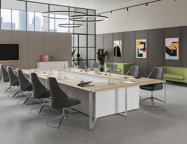 фото столы Спич Куб №2