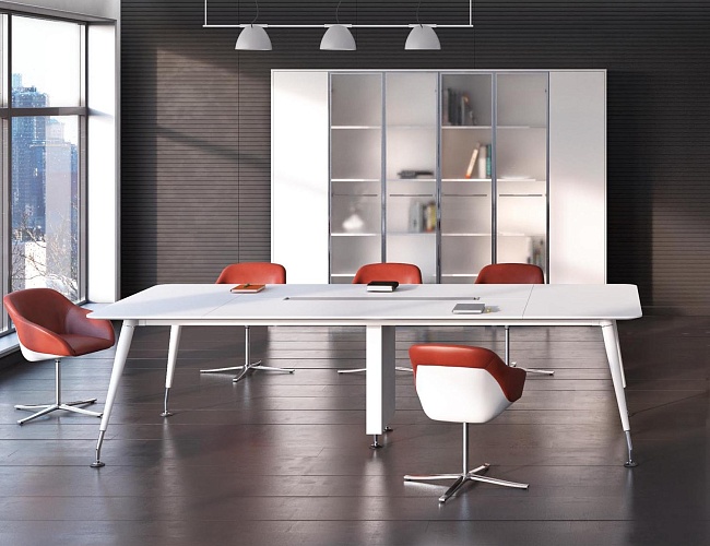 фото столы Эмпорио